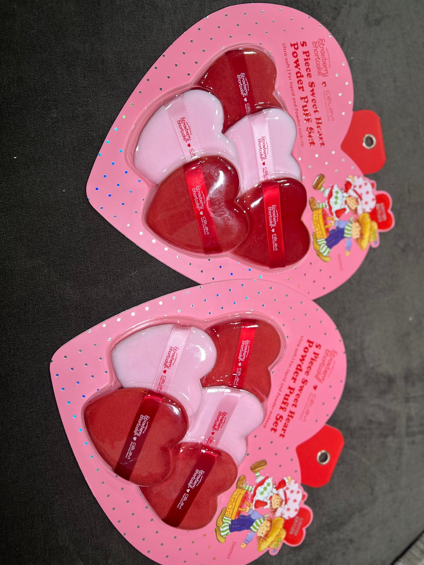 Strawberry shortcake powder puff set