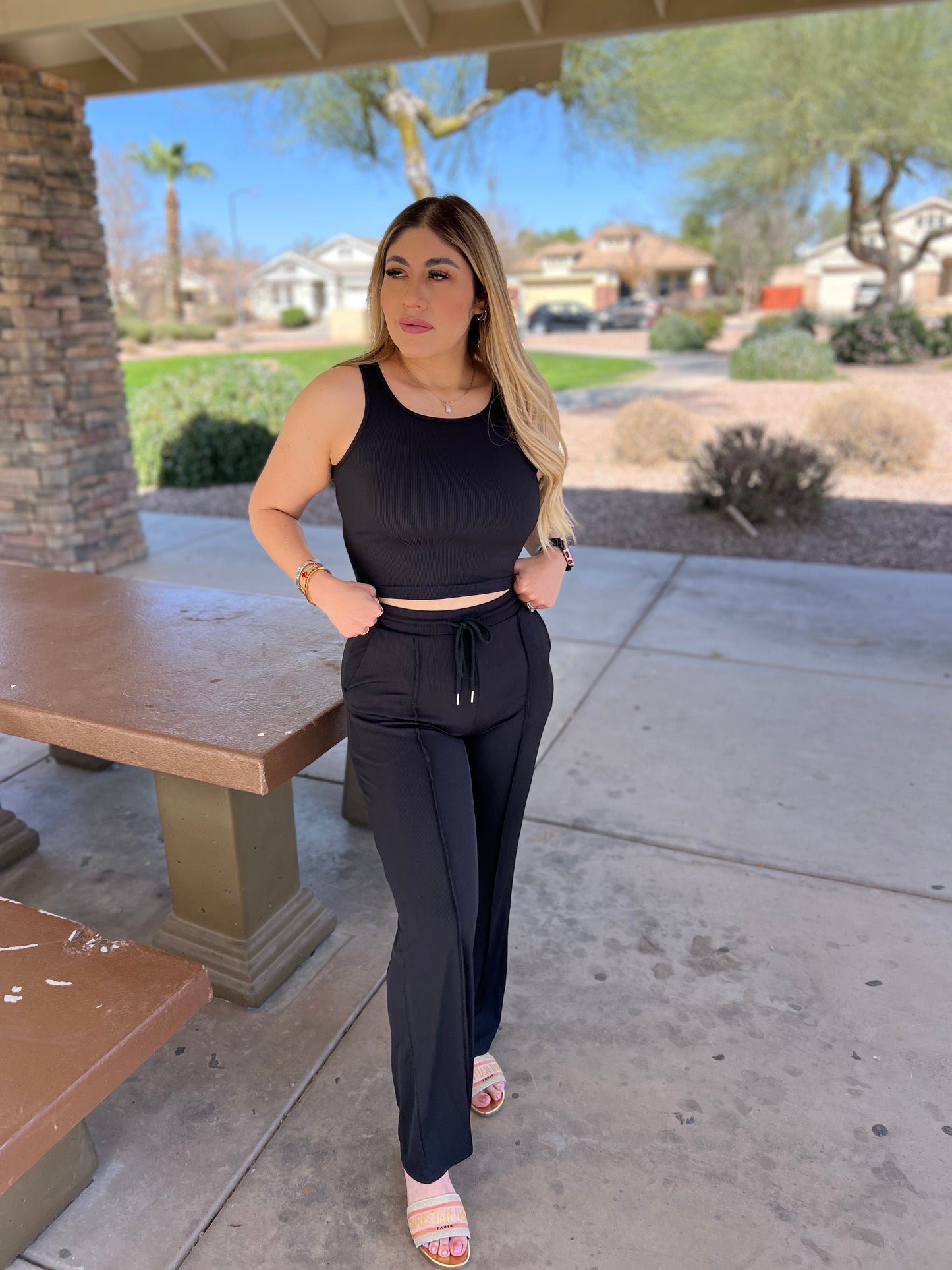 Black set