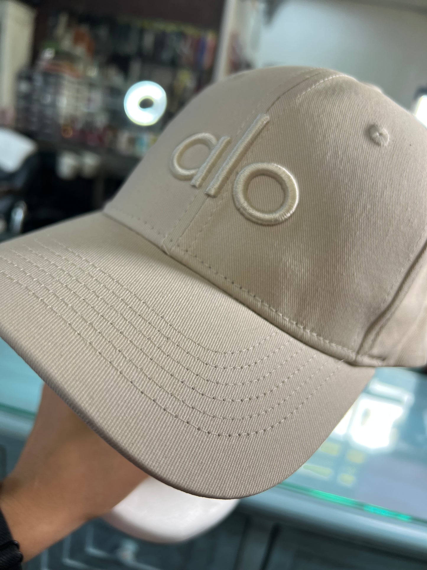 Alooo Hats