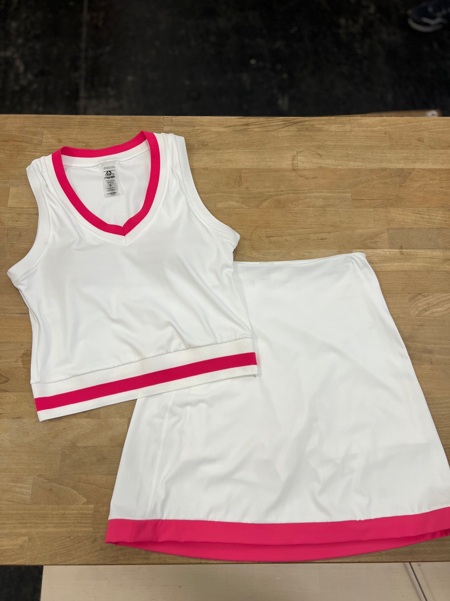 Pink & white sports set